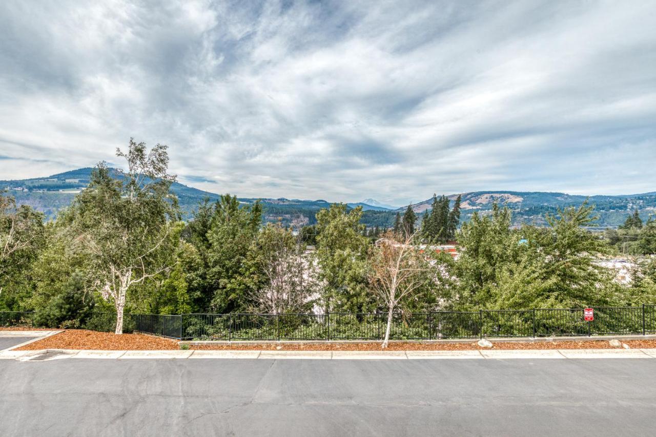 Mt Adams River View House Hood River Exterior photo