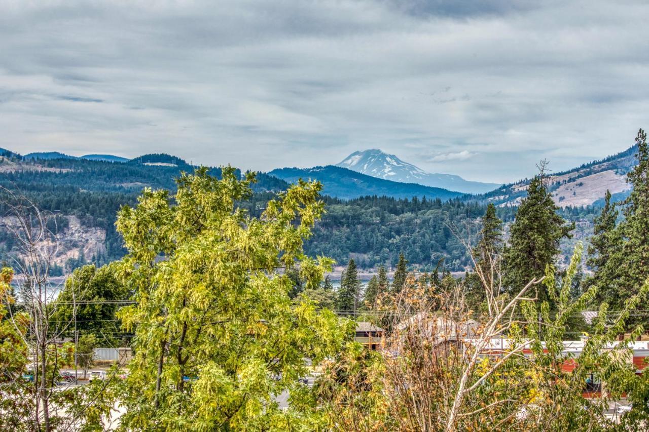 Mt Adams River View House Hood River Exterior photo
